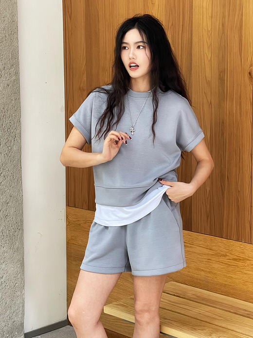 哈瓦塔砂洗（宽松）圆领宽松运落肩短袖H350101+宽松高腰运动短裤H351104 商品图2