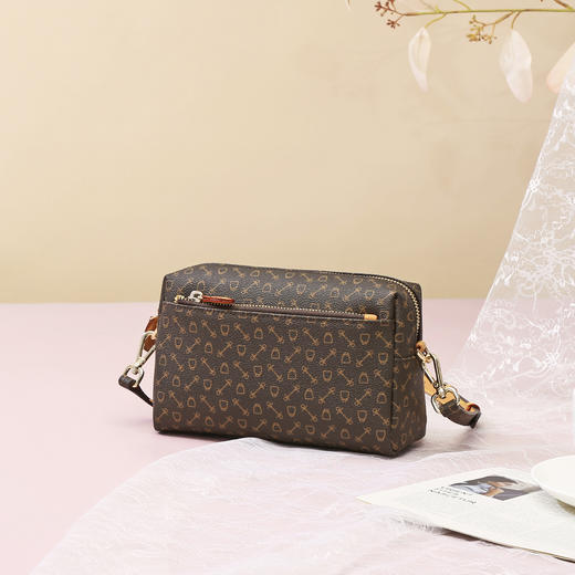 Why相机包包女斜挎包大容量新款潮时尚百搭简约女包单肩包小挎包YAP8629Z 商品图2