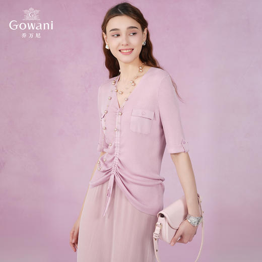 【三色可选】乔万尼早春冰丝打底针织衫女薄款小香风设计感v领夏款短袖EI2M815 商品图4