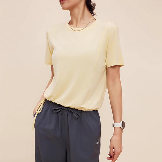 【限时秒】YOGACODE【火树银花系列】云感软糯宽松运动上衣短袖女士下摆抽绳通勤短t恤DWY115200 商品图2