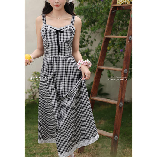 鹿向南「格调旧梦」黑白格纹复古吊带长裙夏季新款气质通勤连衣裙 商品图1