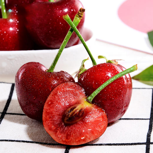 【分仓直发包邮】大连美早樱桃1斤迷你果（单果6-8g） 商品图2