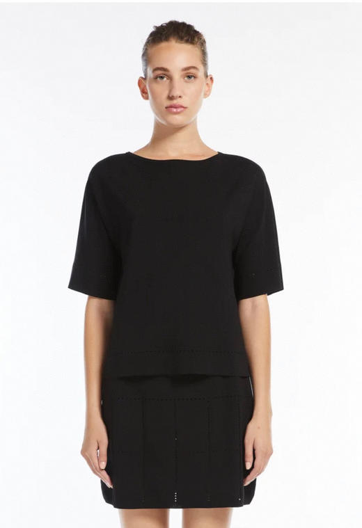 41-4 纯圆正 官网4.6K 优雅船领 细腻柔滑针织上衣 巨巨巨显瘦 商品图0