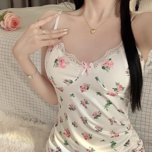 【纯欲风❗性感碎花修身短裙】面料柔软，紧身不紧绷，缝胸垫口，新款吊带睡裙碎花短裙修身仿棉蕾丝家居服睡衣QQ 商品图2