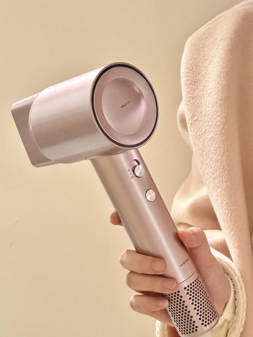 【DOCO lab高速吹风机】品牌直发！💥与辉同行&李+7直播间重点推荐❗小米生态旗下吹风机，6亿级负离子滋养秀发，边吹发边护发！ ✅11万转超高速马达✅ 四种模式 2亿负离子 恒温护发 商品图7