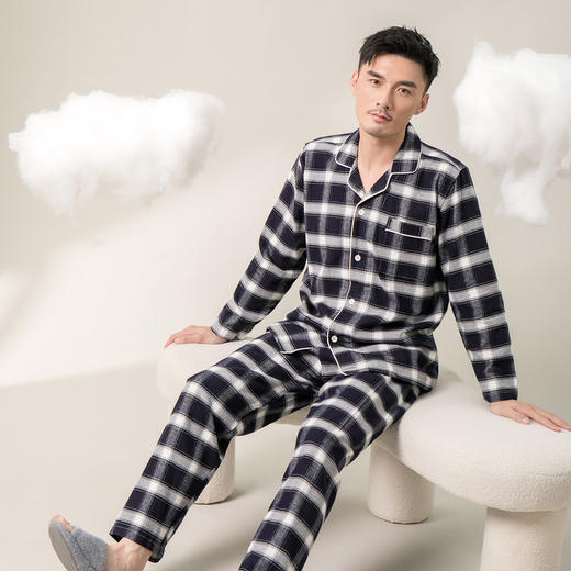 康妮雅男式长袖长裤开襟套装 商品图1