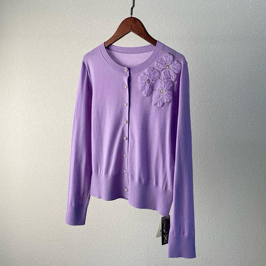 温柔风！2025法式重工立体花朵钉珠圆领单排扣开衫针织衫三色女款！ 商品图6