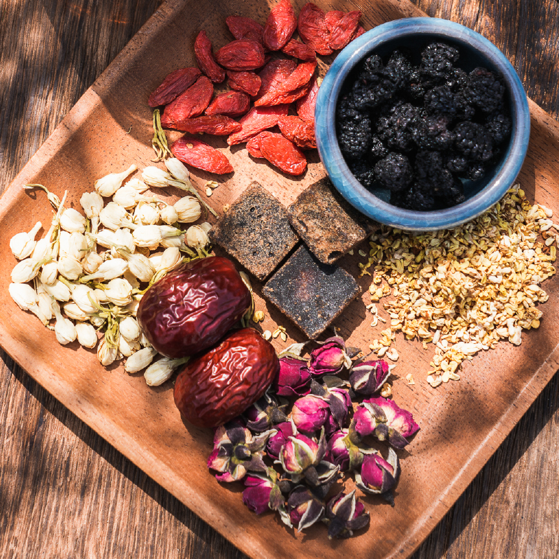 三花三果饮 |重瓣红玫瑰桂花茉莉花 桑椹红枣枸杞黑糖。180g一大盒10袋独立包装。