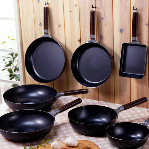 日本进口TAMAHASHI轻量化槌目纹炒锅30cm 商品图3