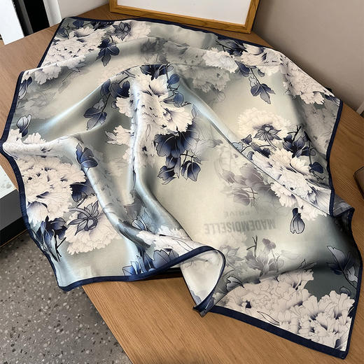 丁摩 春季新款骏马拼接真丝丝巾女欧美时尚复古70*70cm桑蚕丝方巾5ZF-3313 商品图5