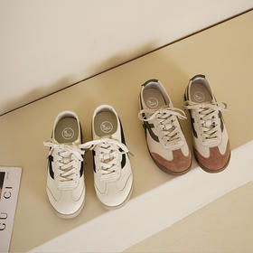 Safiya/索菲娅2025春季轻便透气休闲复古百搭拼色平底阿甘鞋SFD1112097