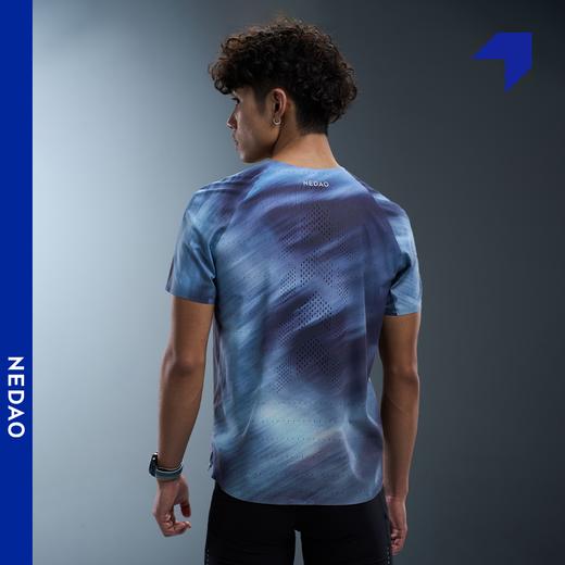 内道极光印花风洞短袖T恤马拉松跑步男款新款透气风洞短袖T 商品图4
