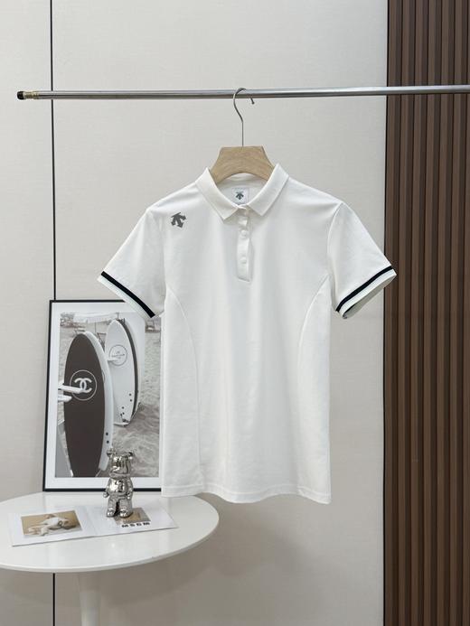 点此购买 迪桑特夏季女士短袖翻领运动风polo衫 qk 313848 商品图1