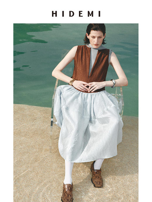 HIDEMI极简设计感圆领艺术波纹缎面拼接撞色灯笼式立体剪裁连衣裙 商品图0