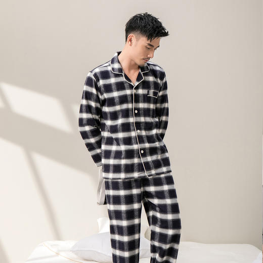 康妮雅男式长袖长裤开襟套装 商品图3