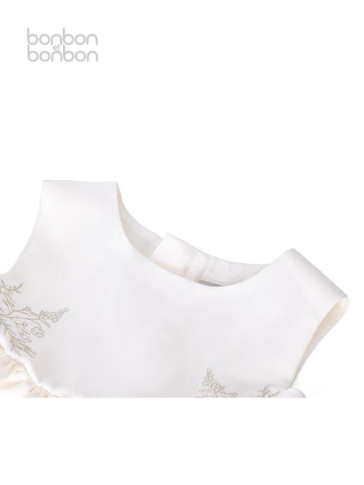 绣花缎面礼服裙 商品图4