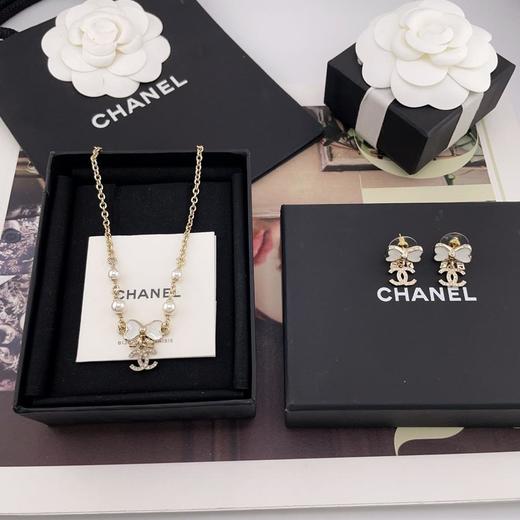 CHANEL香奈儿白结吊c耳钉/项链（XTY） 商品图0