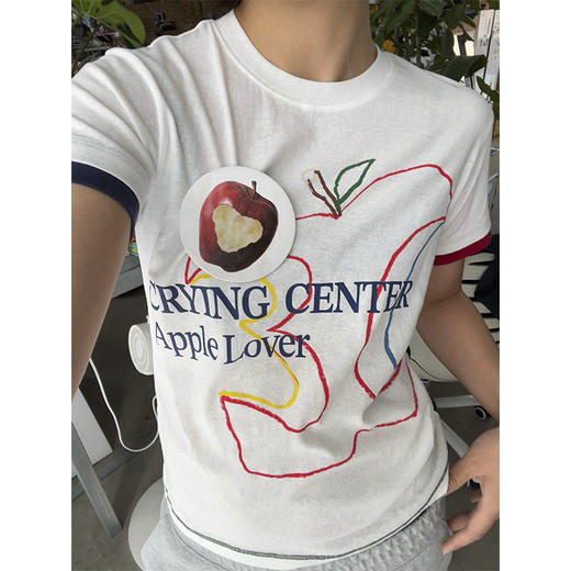 CryingCenter 微透雪花纹理竹节棉轻薄合身正肩线条3C苹果印花Tee 商品图2