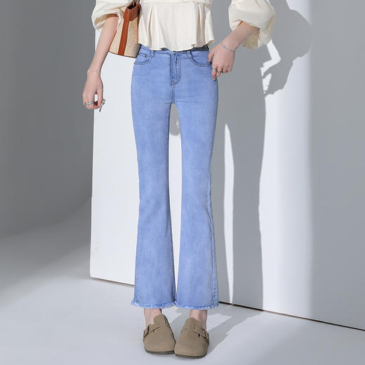 罗蒙四季款女士高腰微喇裤修身显瘦牛仔裤舒适百搭休闲通勤九分裤 商品图3