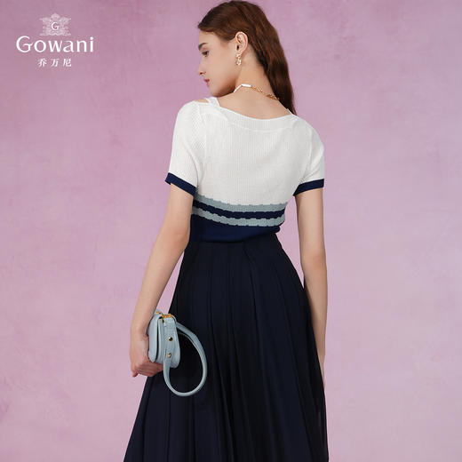 乔万尼早春冰丝针织衫薄款小香风设计感方领修身夏款上衣EI2M816 商品图4