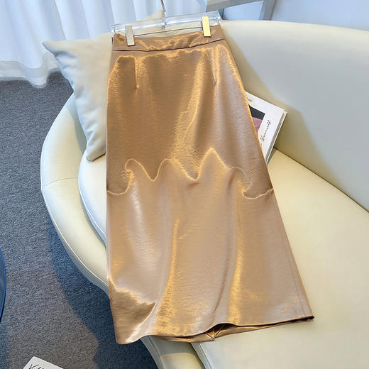 丁摩 香槟色缎面半身裙女春秋新款高腰垂感a字裙气质醋酸直筒裙子5ZF-2658 商品图7