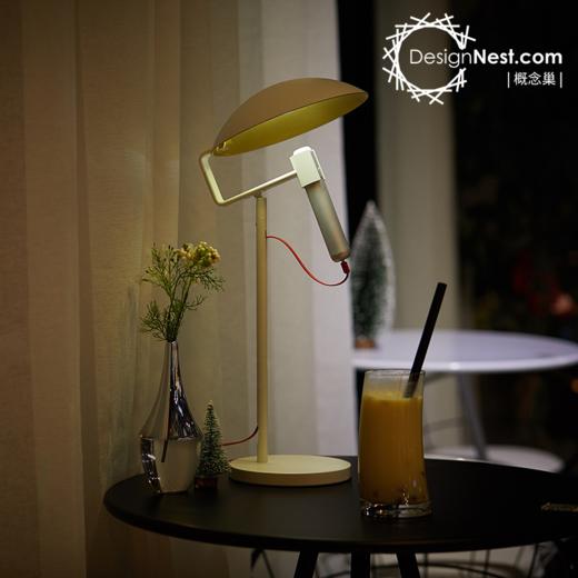 （清仓特惠 少量库存）阿乐乐可FlashLight手电筒台灯流明调光小夜灯创意北欧家居LED灯 商品图1