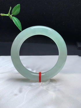 612573，55.冰底葡萄肉圆条，整圈带浅绿底色，冰润清新