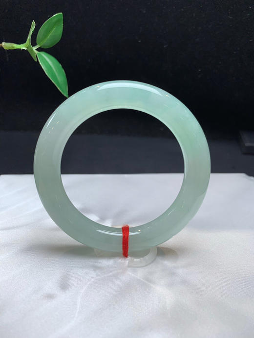 612573，55.冰底葡萄肉圆条，整圈带浅绿底色，冰润清新 商品图0