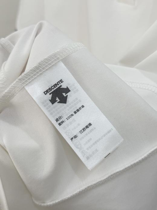 点此购买 迪桑特夏季女士短袖翻领运动风polo衫 qk 313848 商品图10