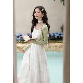 鹿向南「薄荷雾野」法式白色连衣裙女2025夏新款温柔高腰吊带长裙