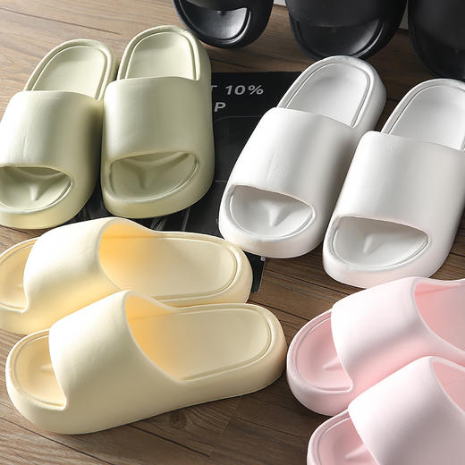 D040103静音防滑踩屎感eva面包家居情侣拖鞋 商品图2