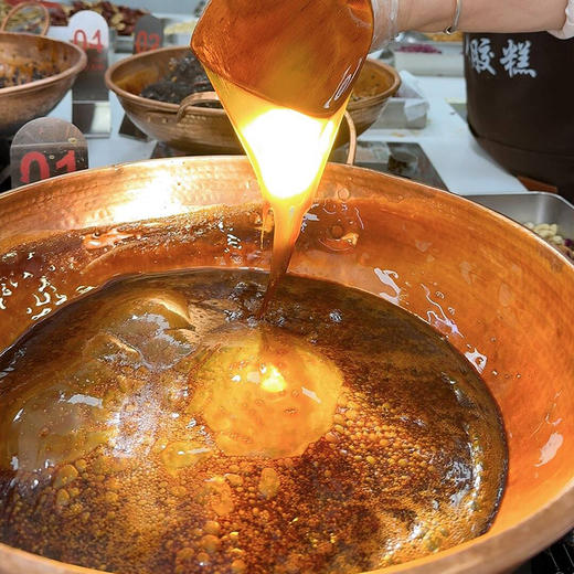 【手工阿胶糕】真驴皮的阿胶，真材实料，阿胶含量在30%，辅料新鲜采购，现做现发，无防腐剂，小火慢熬2小时！ 商品图1