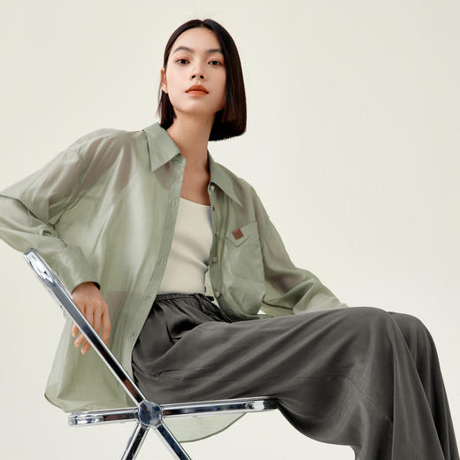 【商场同款】伊芙丽莱赛尔轻透舒肤衬衫1F6121041 商品图0