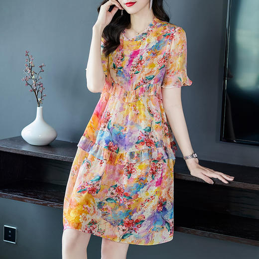 丁摩 雨后彩虹夏装新款真丝连衣裙小个子宽松遮肉显瘦桑蚕丝A字裙5ZF-69358 商品图1