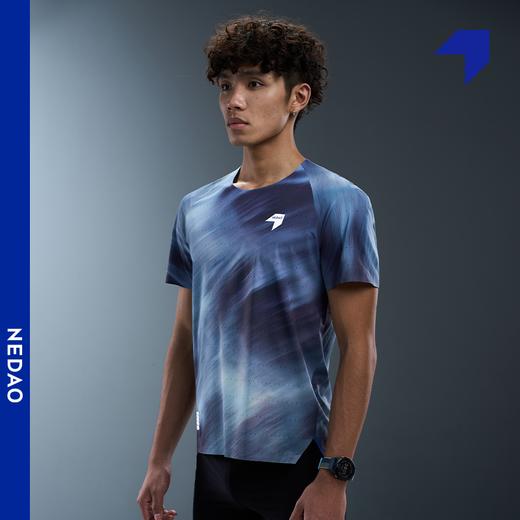 内道极光印花风洞短袖T恤马拉松跑步男款新款透气风洞短袖T 商品图3