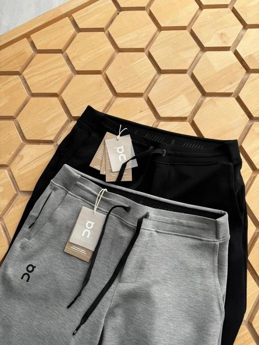 On昂跑 Sweat Pants 3 新一代情侣款款舒适运动跑步长裤 商品图3