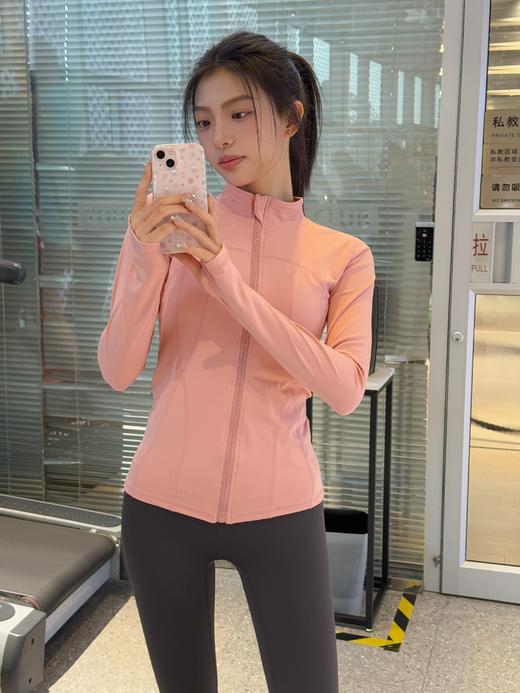 lu*u最强平替❗穿上️体态都变好了❗️【蜜桃锦纶瑜伽服】原版品质❗夏季纸片人穿搭必备 某lu旗舰店💰1080 开团仅需💰69 商品图2