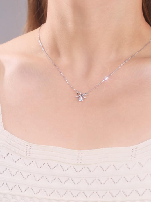 卡蒂罗/KADER 【爆闪莫桑钻】 梦幻蝴蝶结项链 灵动结设计闪耀璀璨丝带结在逃公主甜美锁骨链 可调节女神款拼接链 商品图2