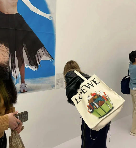 杨幂同款LOEW限定印花帆布包购物袋12.5 商品图0