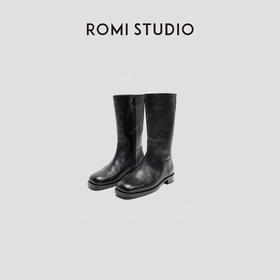 ROMI STUDIO“复古小众”率性百搭英伦方头粗跟黑色中筒靴 23AWS006