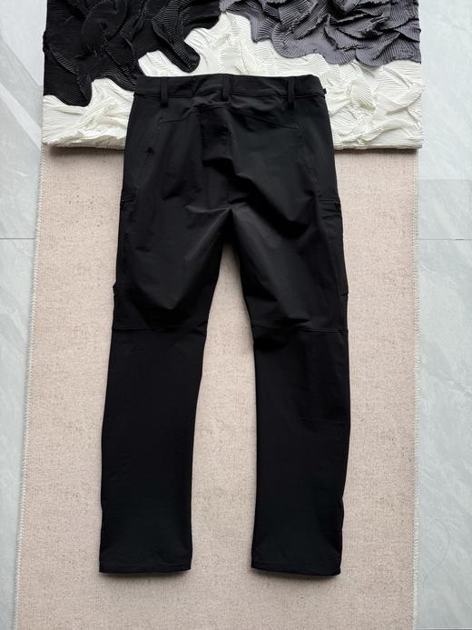 点此购买 凯乐石春夏季T10-X男士防风耐磨弹力透气户外登山徒步软壳裤 LL 314176 商品图4