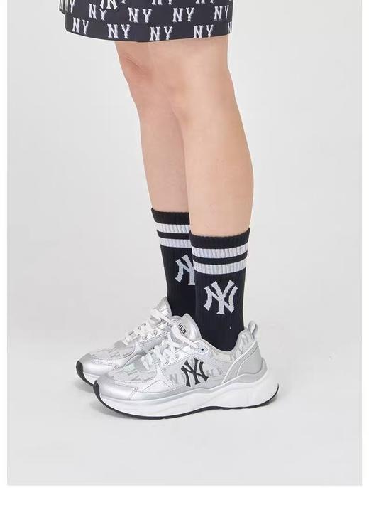 MLB   满印老花运动跑鞋 
    发货时效3-7天 商品图0