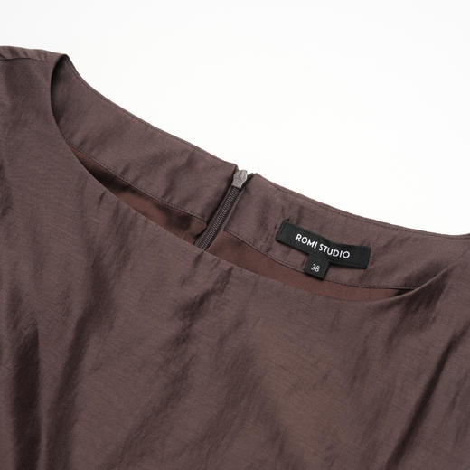 ROMI STUDIO“裸肤挚爱”轻薄透气简约优雅乌木色无袖背心 T3939 商品图1