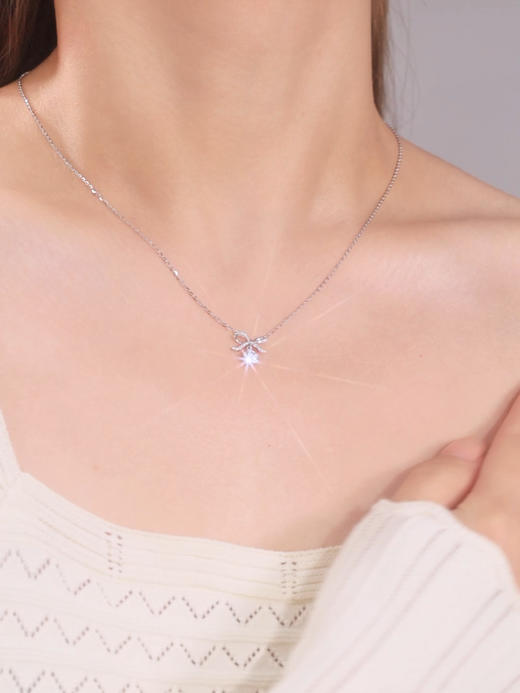 卡蒂罗/KADER 【爆闪莫桑钻】 梦幻蝴蝶结项链 灵动结设计闪耀璀璨丝带结在逃公主甜美锁骨链 可调节女神款拼接链 商品图4