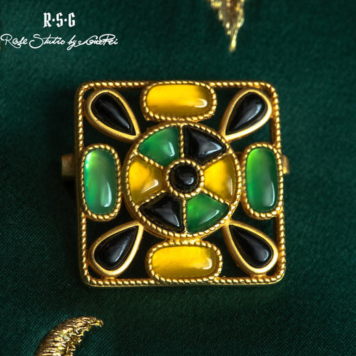 R.S.G 精品系列原创设计感铜质镀金方形玛瑙胸针郭培（限量版） 商品图4