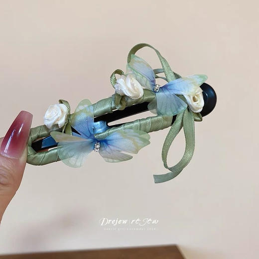 【家居百货】【仙气蝴蝶鸭嘴夹】9.9/两个！氛围感小花发夹，夏天用它盘发好看又凉快！ 商品图13