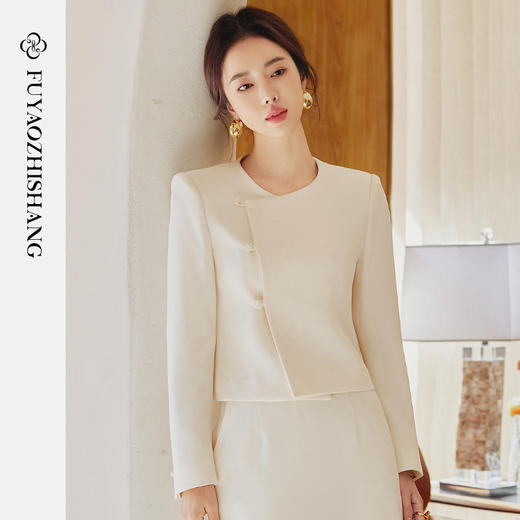 FUYAO扶摇 国风西装外套女2025新款圆领盘扣短外套新中式轻奢高端 商品图1