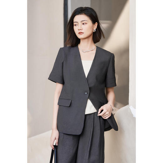 亚麻老钱风西装外套 米思阳2025夏季新款松弛感休闲短袖外套女1120 商品图4