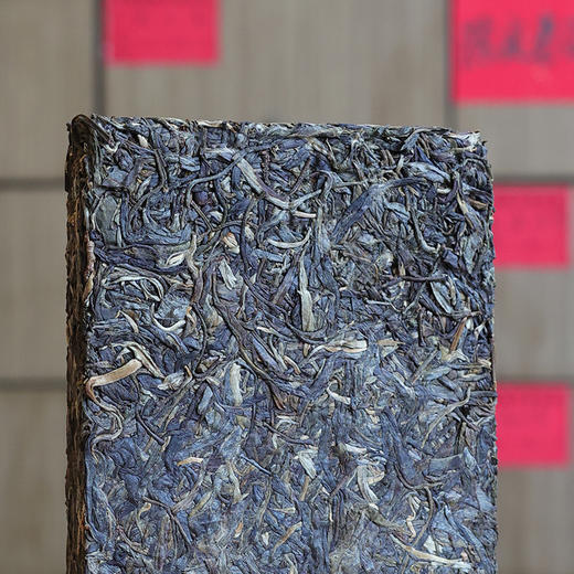 压箱底金砖茶 老班章 2021普洱生茶 茶砖礼盒 500克/砖 商品图3