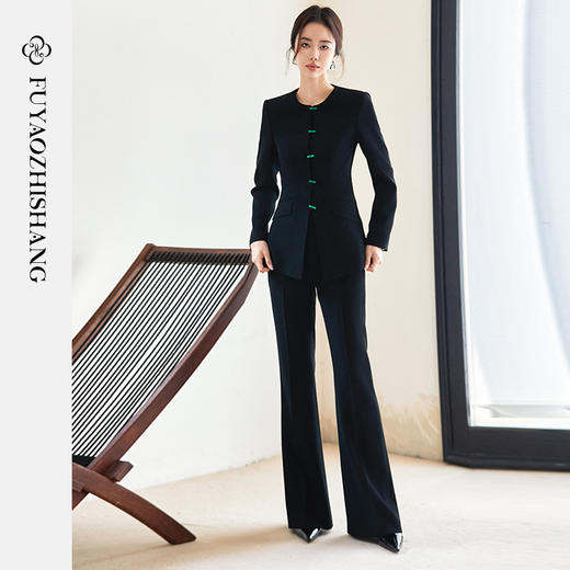 FUYAO扶摇 国风套装女高级感穿搭2025春季新款新中式黑色盘扣正装 商品图0